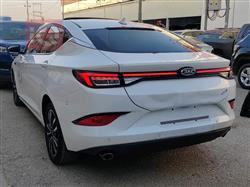 جاک J7